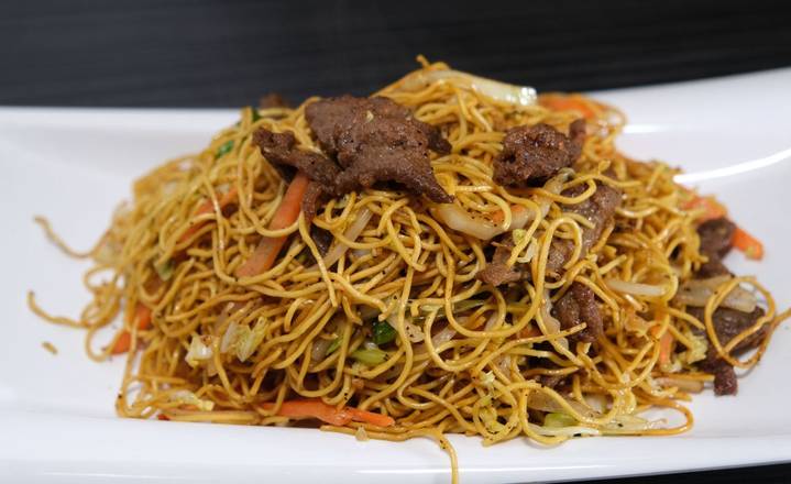 Black Pepper Beef Noodles (Spicy)(黑椒炒牛肉面)